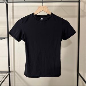 Skims Fits Everybody T-Shirt